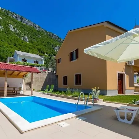 Villa Kapitulac *